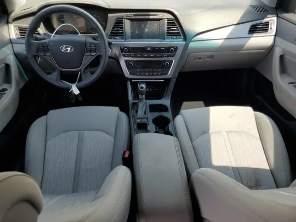 KMHE24L17HA057793 2017 HYUNDAI SONATA - Image 8