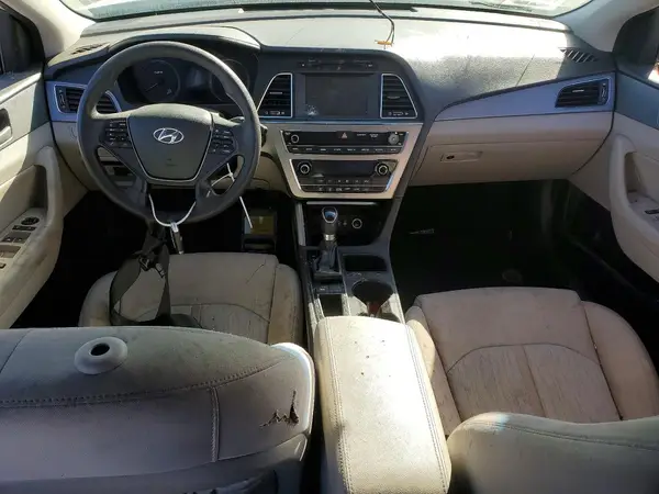 KMHE24L17HA058099 2017 HYUNDAI SONATA - Image 8