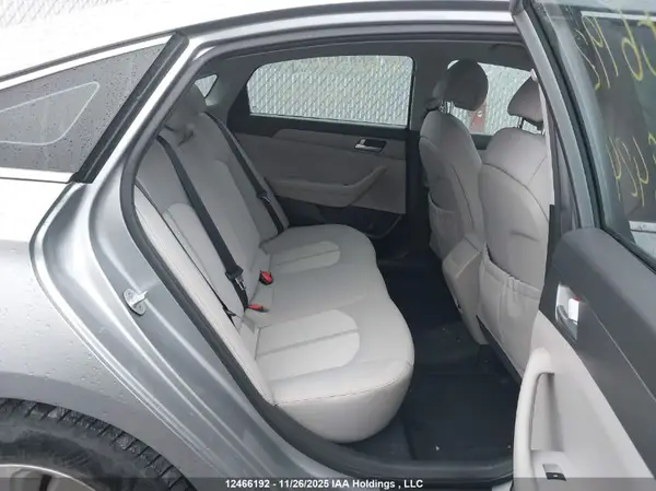 KMHE24L18GA008424 2016 HYUNDAI SONATA - Image 8
