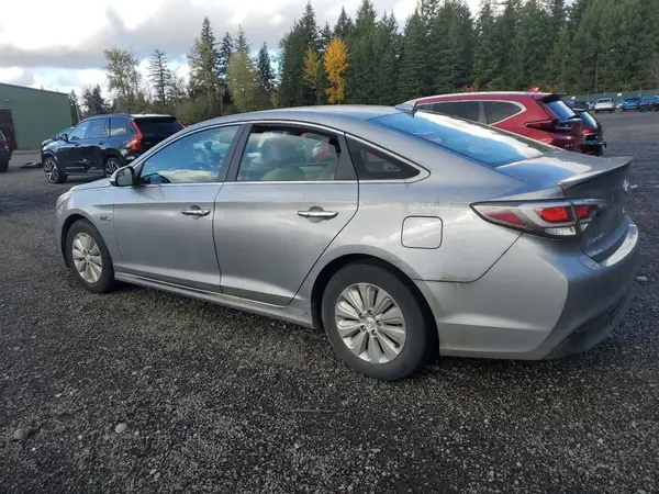 KMHE24L18GA012411 2016 HYUNDAI SONATA - Image 2