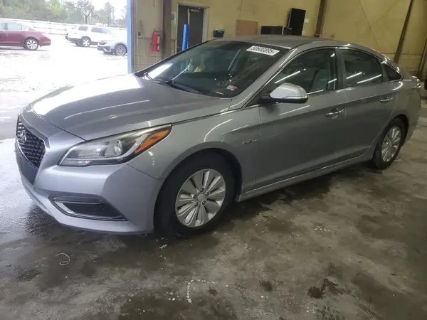 KMHE24L18GA018547 2016 HYUNDAI SONATA - Image 1