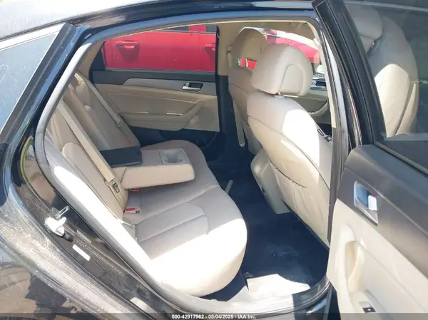 KMHE24L18GA022002 2016 HYUNDAI SONATA - Image 8