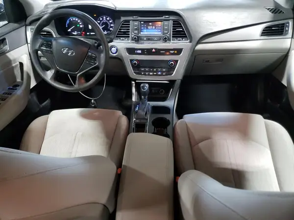 KMHE24L18GA025451 2016 HYUNDAI SONATA - Image 8