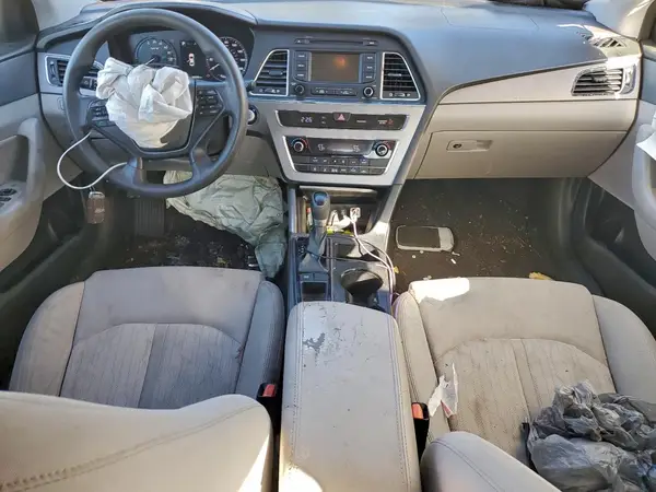KMHE24L18GA027944 2016 HYUNDAI SONATA - Image 8