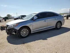 KMHE24L18GA028785 2016 HYUNDAI SONATA