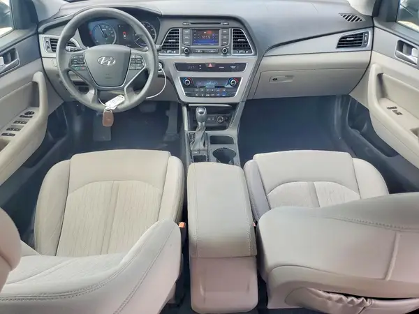 KMHE24L18GA035204 2016 HYUNDAI SONATA - Image 8
