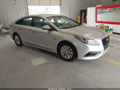 KMHE24L18GA040662 2016 HYUNDAI SONATA