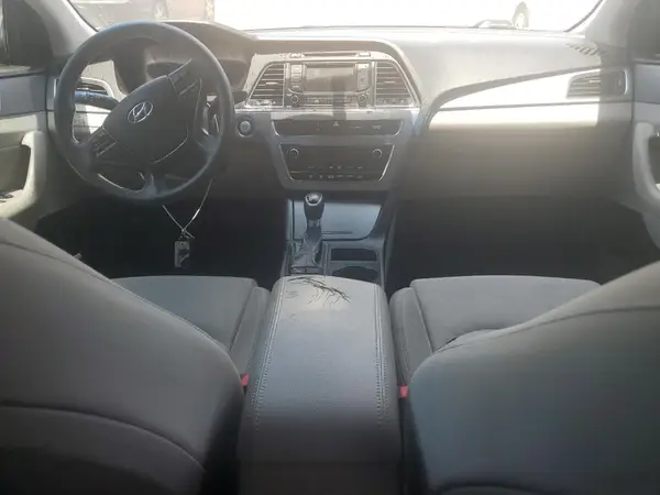 KMHE24L18GA041519 2016 HYUNDAI SONATA - Image 8