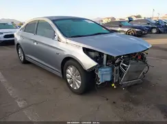KMHE24L18GA041780 2016 HYUNDAI SONATA