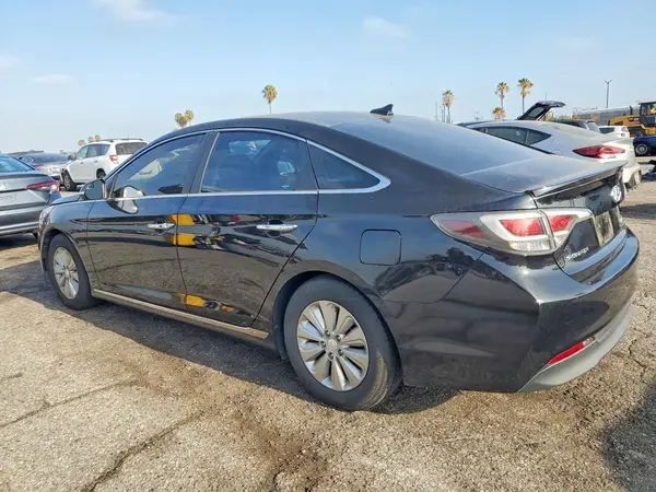 KMHE24L18HA043451 2017 HYUNDAI SONATA - Image 2