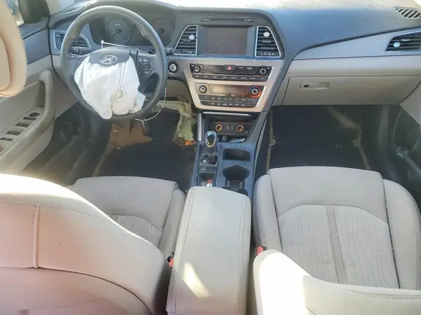 KMHE24L18HA050285 2017 HYUNDAI SONATA - Image 8