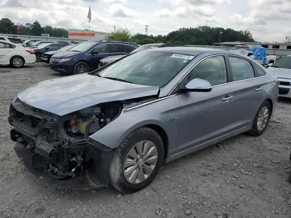 KMHE24L18HA050335 2017 HYUNDAI SONATA - Image 1