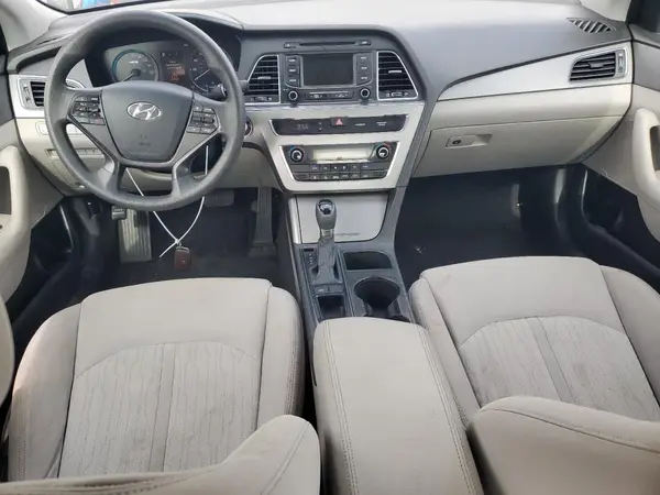 KMHE24L19GA010876 2016 HYUNDAI SONATA - Image 8