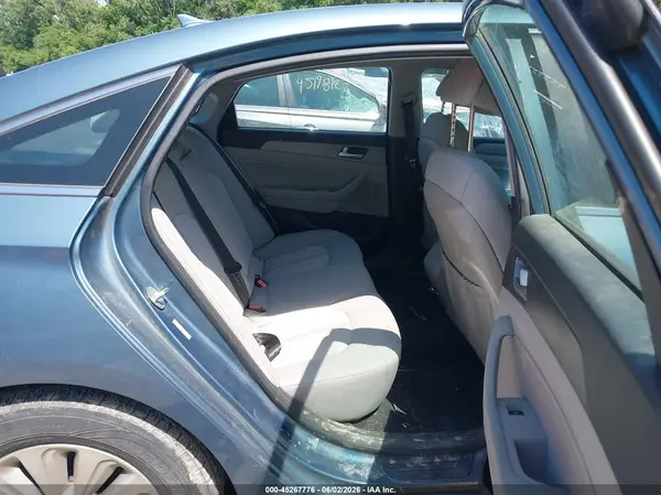 KMHE24L19GA011039 2016 HYUNDAI SONATA - Image 8