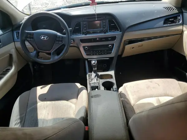 KMHE24L19GA011610 2016 HYUNDAI SONATA - Image 8