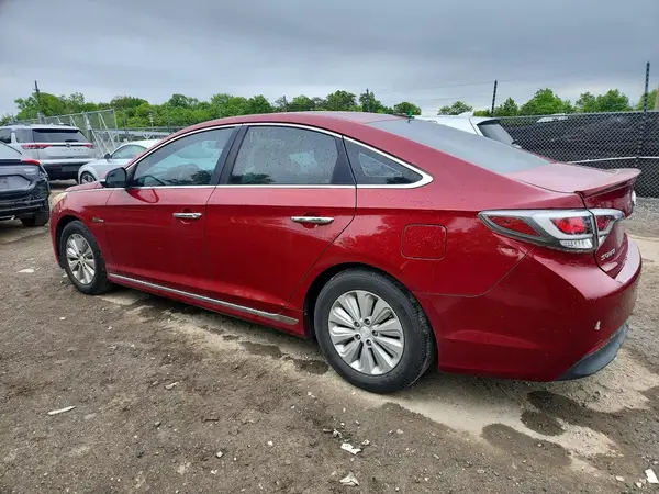 KMHE24L19GA011879 2016 HYUNDAI SONATA - Image 2