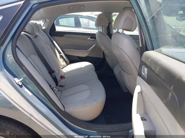 KMHE24L19GA012093 2016 HYUNDAI SONATA - Image 8