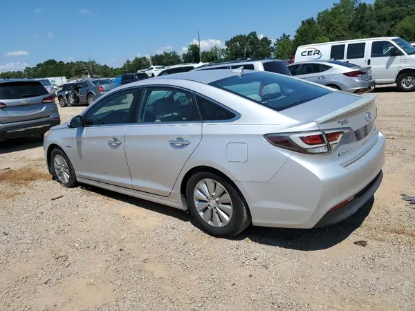 KMHE24L19GA015320 2016 HYUNDAI SONATA - Image 2