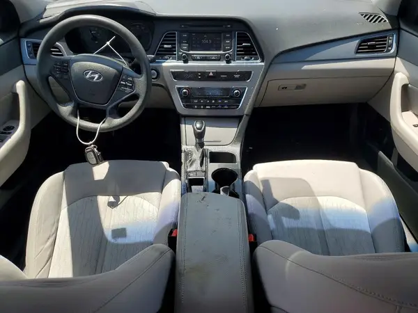 KMHE24L19GA016581 2016 HYUNDAI SONATA - Image 8