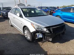 KMHE24L19GA028729 2016 HYUNDAI SONATA