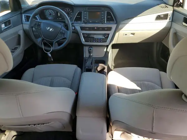 KMHE24L19GA030075 2016 HYUNDAI SONATA - Image 8