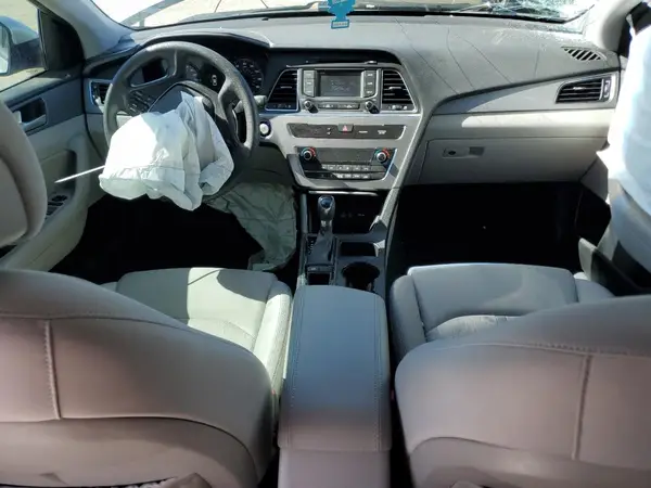 KMHE24L19GA033638 2016 HYUNDAI SONATA - Image 8