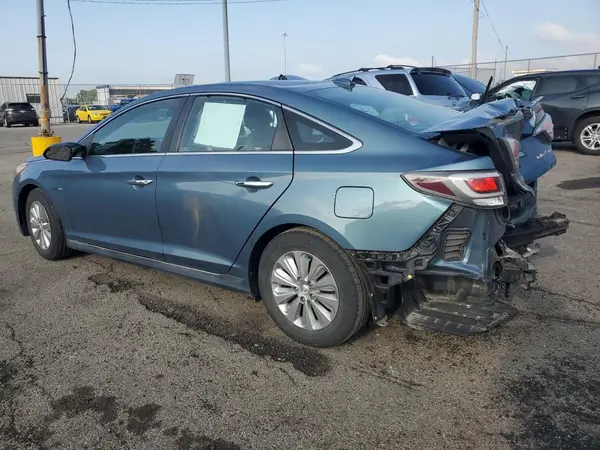 KMHE24L19GA035681 2016 HYUNDAI SONATA - Image 2