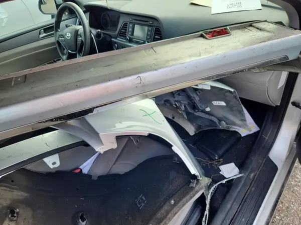 KMHE24L19GA036409 2016 HYUNDAI SONATA - Image 8
