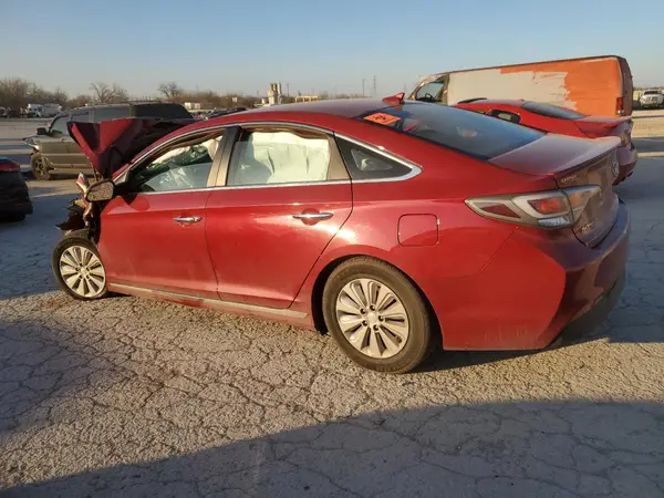 KMHE24L19GA036958 2016 HYUNDAI SONATA - Image 2