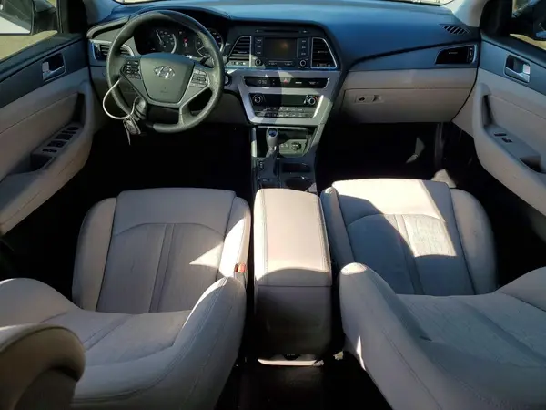 KMHE24L19GA040508 2016 HYUNDAI SONATA - Image 8