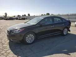 KMHE24L19GA041545 2016 HYUNDAI SONATA