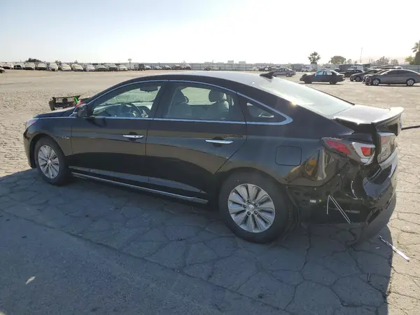 KMHE24L19GA041545 2016 HYUNDAI SONATA - Image 2