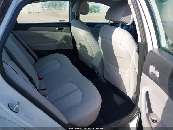 KMHE24L19HA044317 2017 HYUNDAI SONATA - Image 8