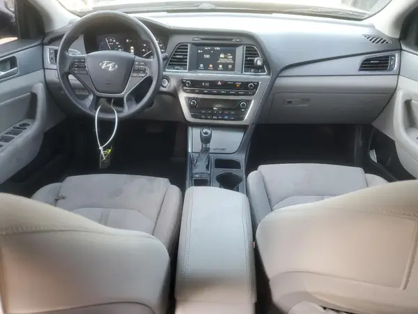 KMHE24L19HA048075 2017 HYUNDAI SONATA - Image 8