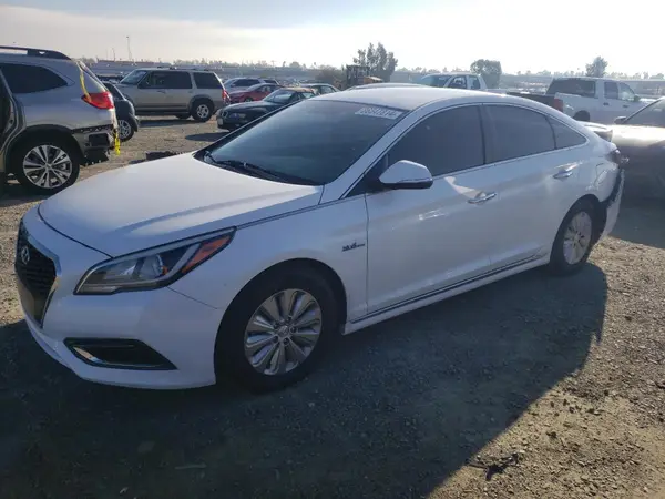 KMHE24L19HA054037 2017 HYUNDAI SONATA - Image 1