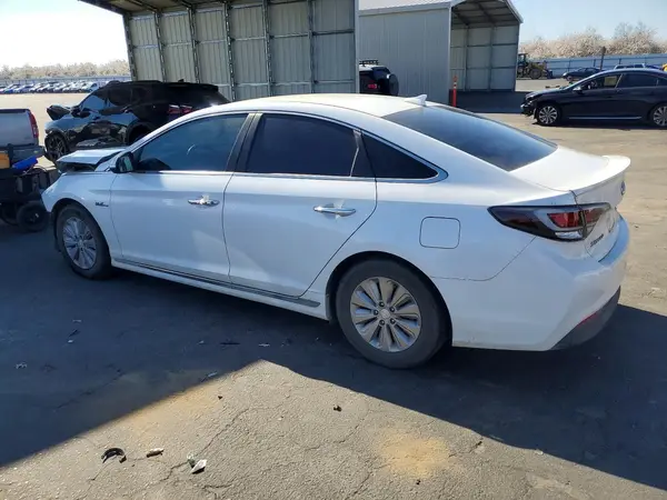 KMHE24L19HA054152 2017 HYUNDAI SONATA - Image 2