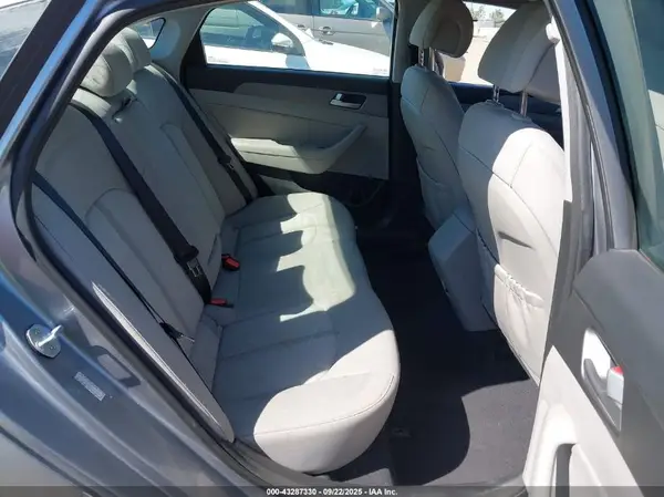 KMHE24L1XGA012426 2016 HYUNDAI SONATA - Image 8