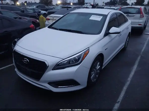 KMHE24L1XGA013348 2016 HYUNDAI SONATA - Image 2