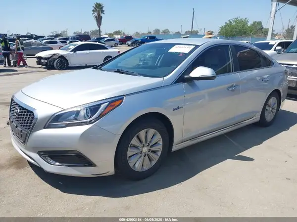 KMHE24L1XGA014001 2016 HYUNDAI SONATA - Image 2