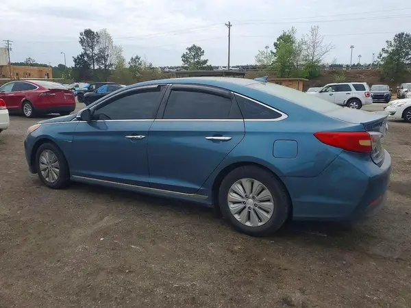 KMHE24L1XGA016315 2016 HYUNDAI SONATA - Image 2