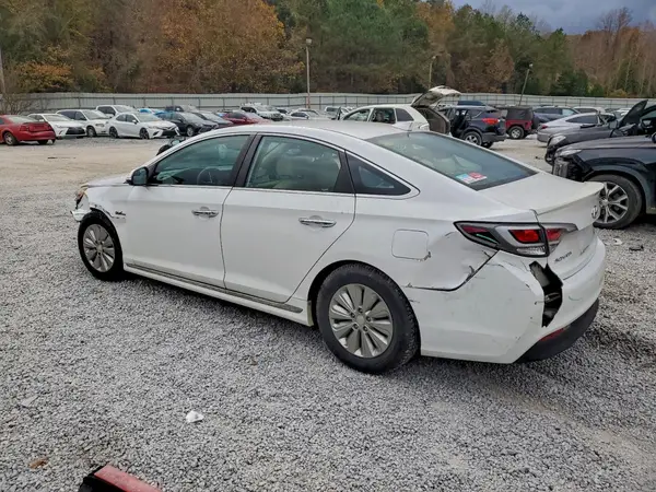 KMHE24L1XGA016654 2016 HYUNDAI SONATA - Image 2
