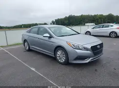KMHE24L1XGA021692 2016 HYUNDAI SONATA