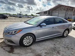KMHE24L1XGA022616 2016 HYUNDAI SONATA