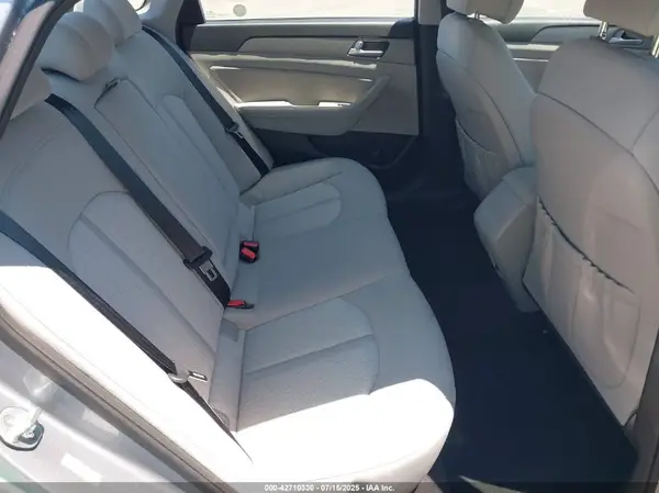 KMHE24L1XGA023054 2016 HYUNDAI SONATA - Image 8