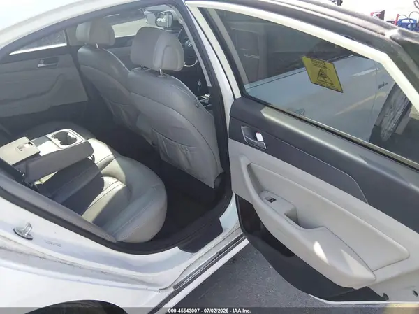 KMHE24L1XGA023104 2016 HYUNDAI SONATA - Image 8