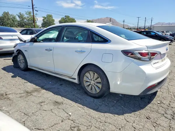 KMHE24L1XGA023328 2016 HYUNDAI SONATA - Image 2