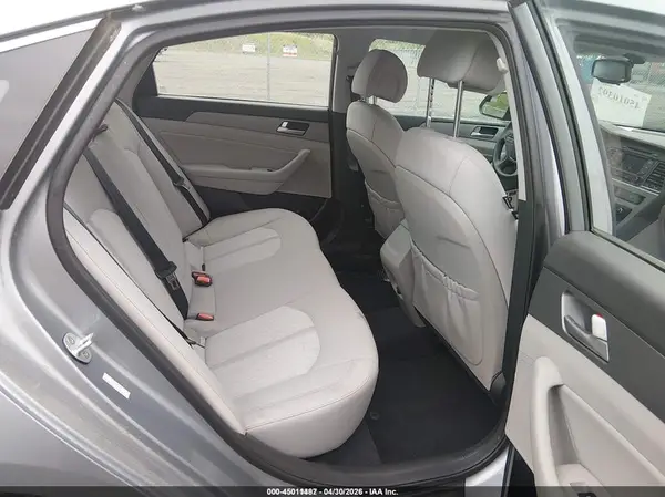 KMHE24L1XGA025676 2016 HYUNDAI SONATA - Image 8
