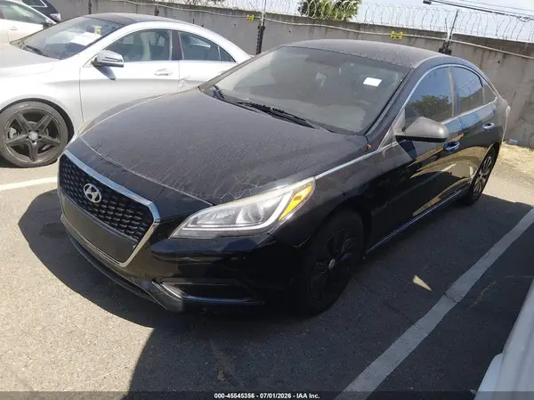 KMHE24L1XGA025743 2016 HYUNDAI SONATA - Image 2