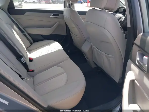 KMHE24L1XGA026620 2016 HYUNDAI SONATA - Image 8