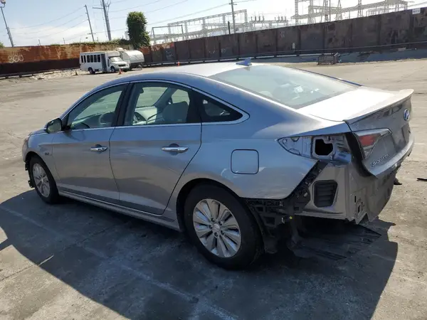 KMHE24L1XGA029663 2016 HYUNDAI SONATA - Image 2